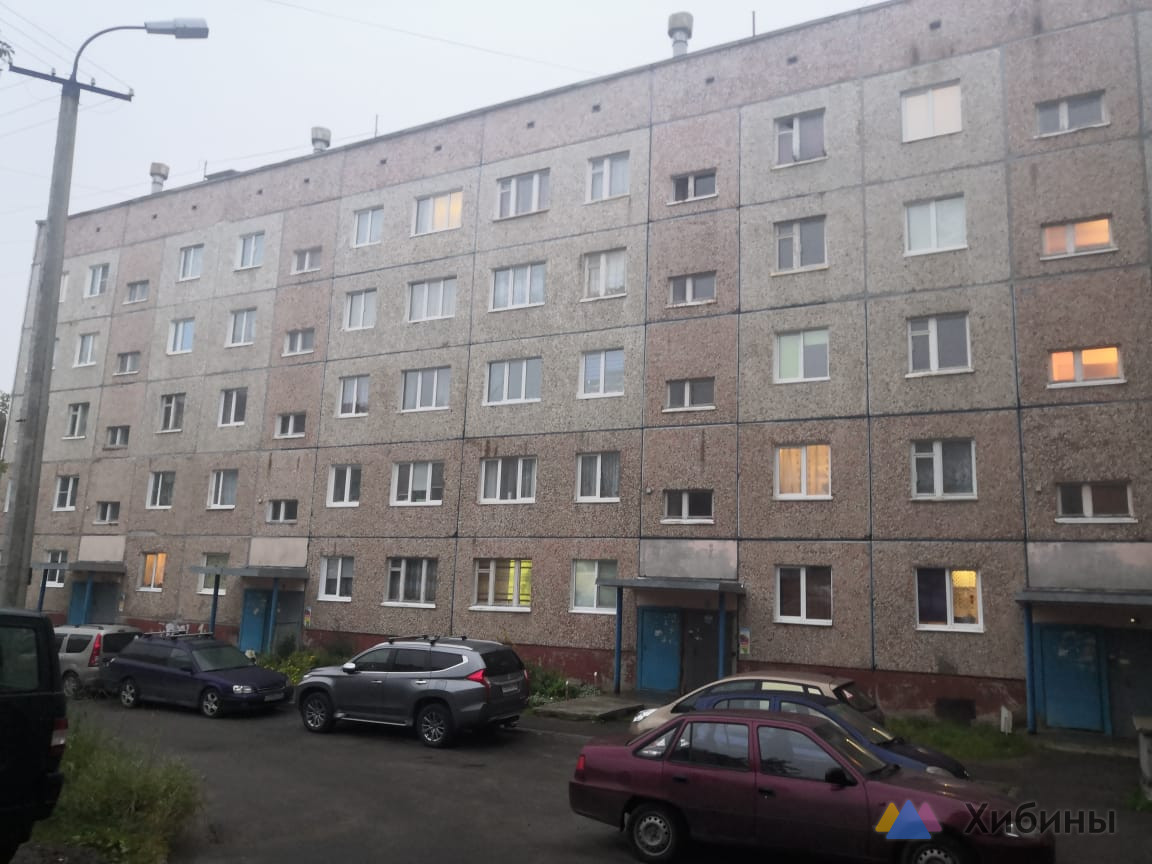 Продам 3-комнатную квартиру, 60 м2, 2/5 эт в Апатитах ул.Воинов- Интернационалистов д.6