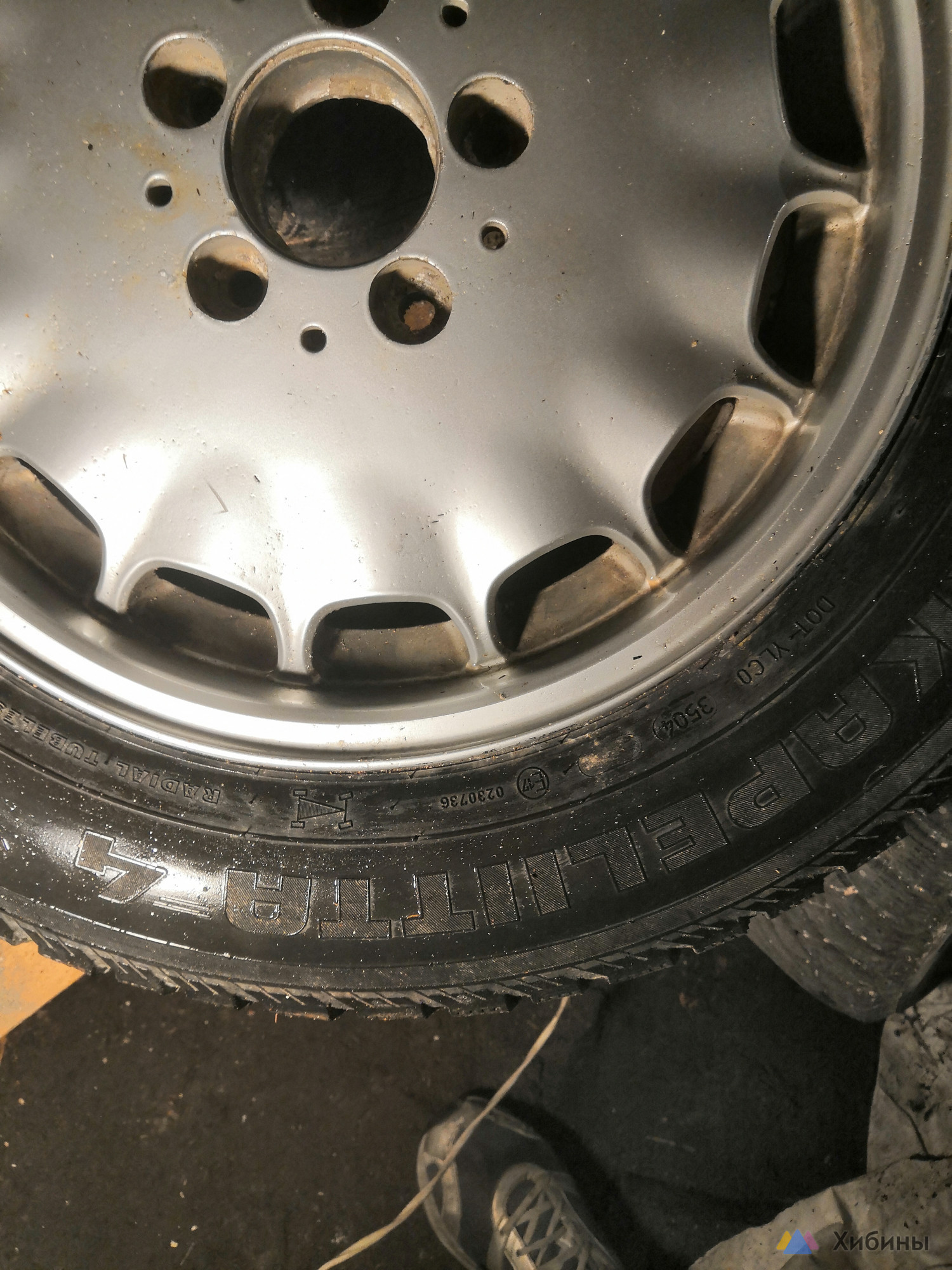 Диски 71/2J 16 H2 и резина 235/60R16 100T Nokia Hakkapelitta 4