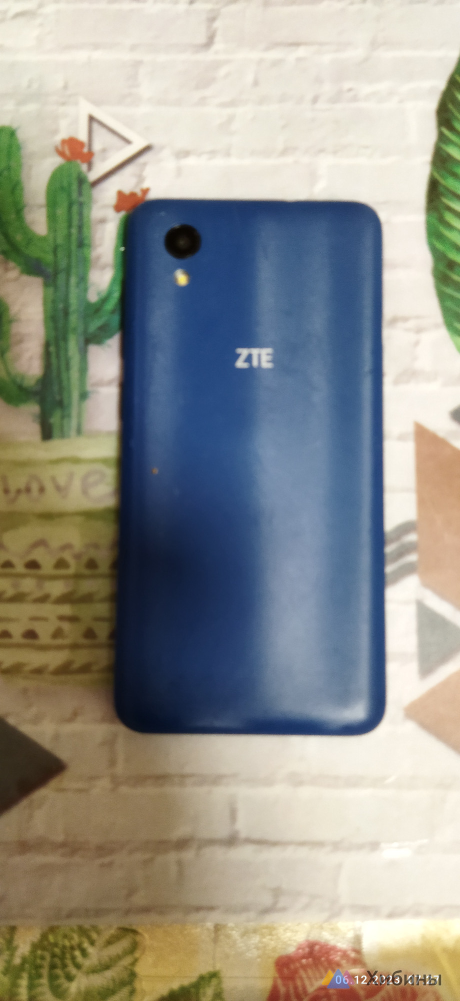 Телефон ZTE