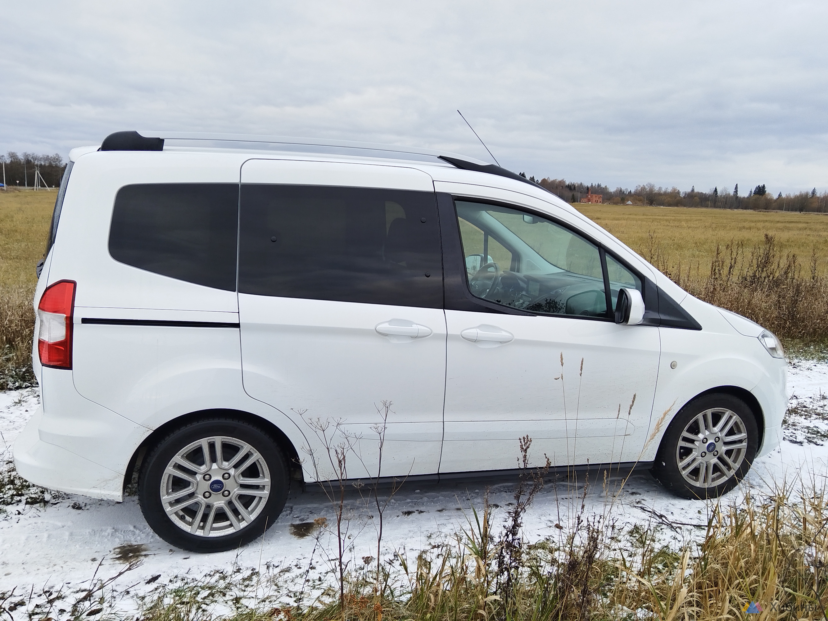 Продам автомобиль Ford Tourneo 2020 г. с пробегом 69000 км в Мурманске за  1756789 руб