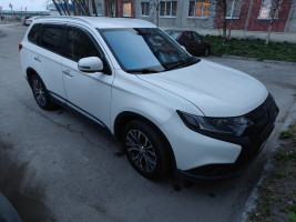 Объявление Mitsubishi Outlander