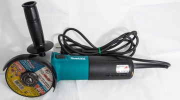 Объявление Мощная УШМ болгарка Makita 9565 CVL