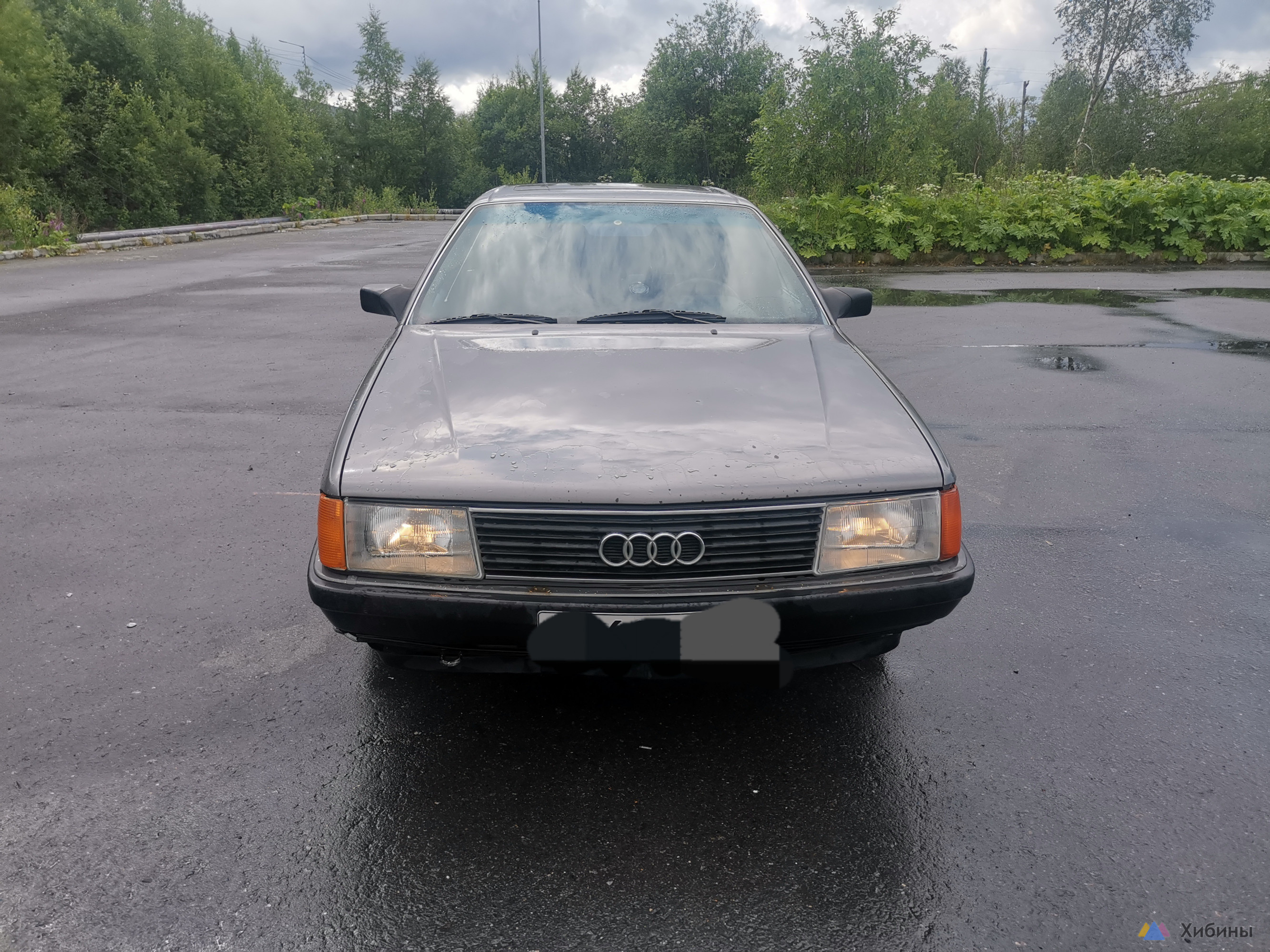 Audi 100