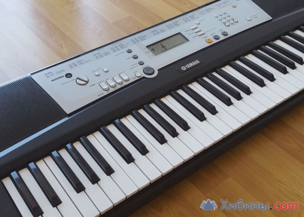 Объявление Cинтезатор Yamaha Portatone YPT-200 PSR-203