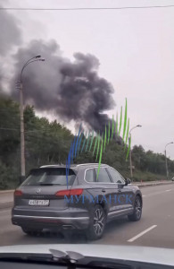 На территории автопарка в Первомайском районе — сильный пожар