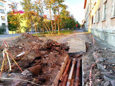 «Вот так безопасные маршруты!» Дорога в школу в Никеле превратилась в квест с препятствиями