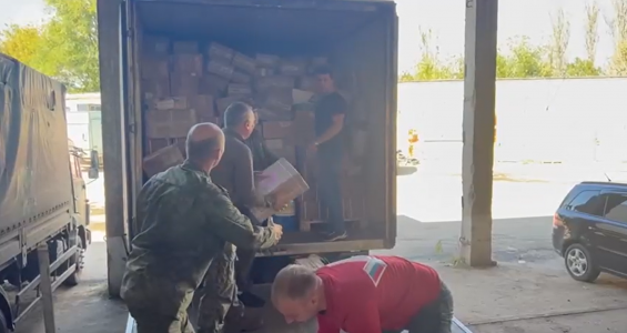 Бойцы в зоне СВО получили отправленный из Мурманска гуманитарный груз