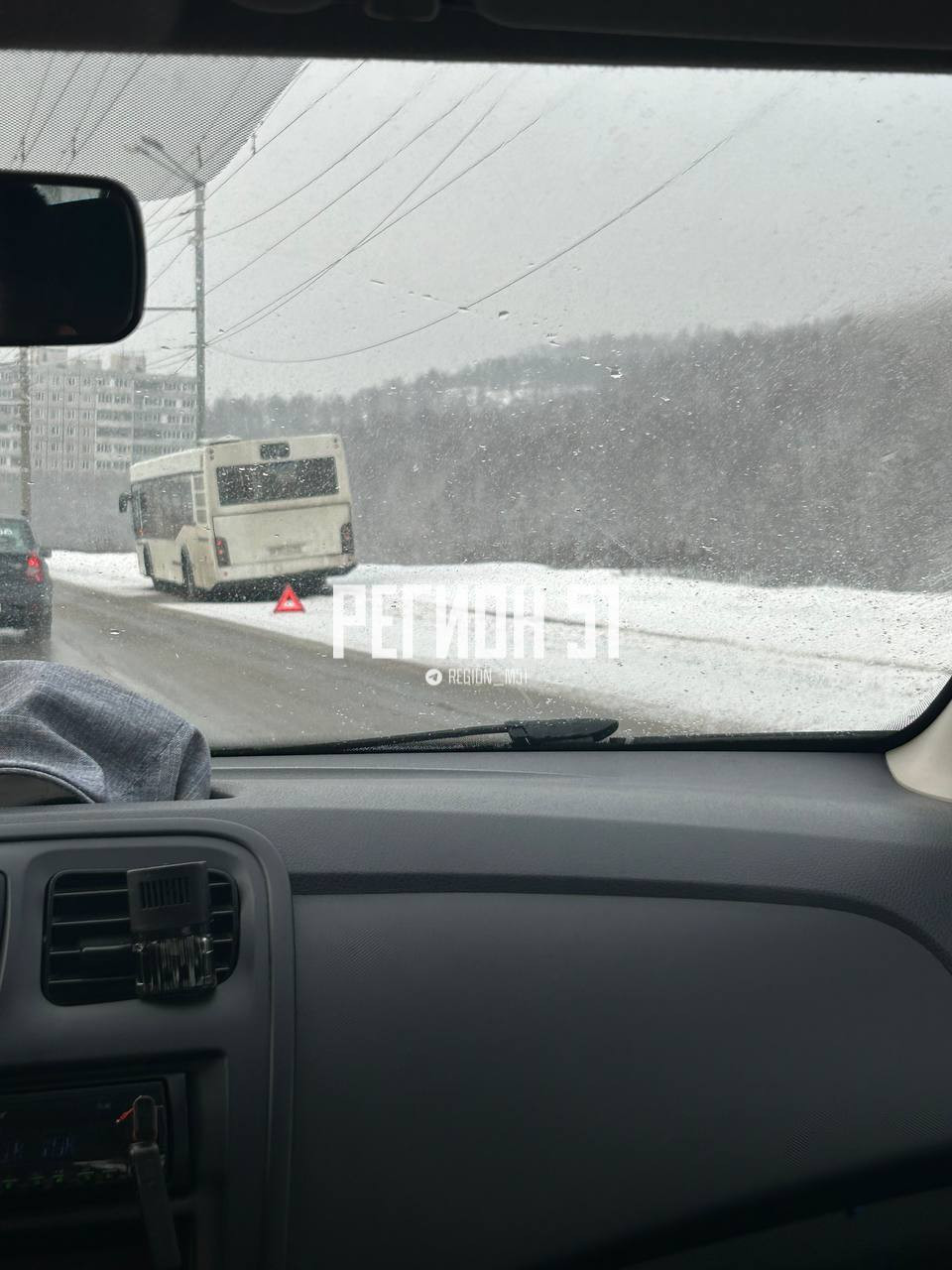 Соцсети: В Мурманске на Кольском проспекте — ДТП с двумя автобусами -  новости Хибины.ru / Новости за октябрь 2023