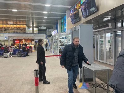 Северяне застряли в аэропорту Санкт-Петербурга почти на 12 часов