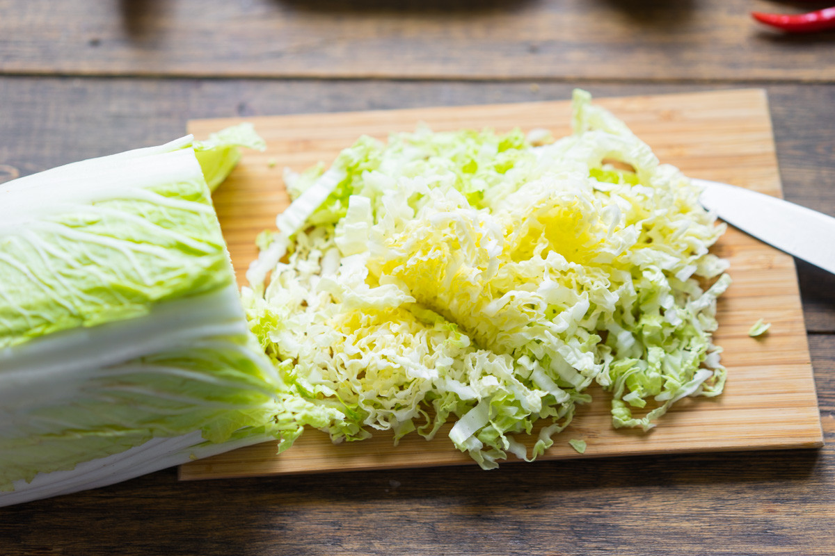 Безумно вкусный салат на зиму из свежих овощей. Рецепт проще простого!