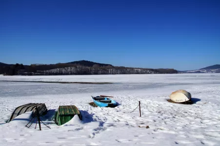 В Кольском районе ввели ограничения на выход маломерных судов в Баренцево море