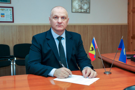 Глава поселка Видяево Богза прокомментировал конфликт с ветераном СВО: «Поговорили друг с другом, извинились»