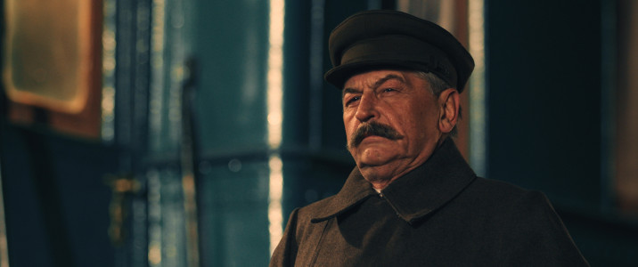 «Навсегда останется в сердцах»: В петербургском театре сообщили о смерти сыгравшего Сталина Александра Вонтова