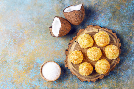 На покупные сладости больше не посмотрите: приготовьте это кокосовое печенье — понадобится всего 15 минут