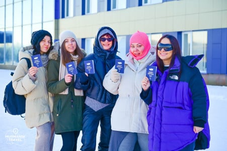 Блогер Ида Галич получила паспорт полярника в Мурманске
