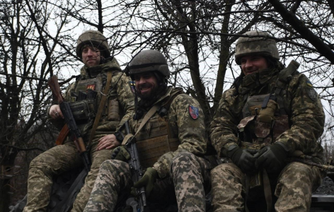 «Мобилизованные возрастные дядьки»: Подразделения ВСУ массово сдаются в плен в районе Работино — чего не говорят в сводках