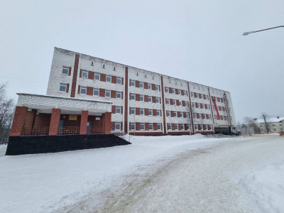 В поселке Высокий в Заполярье начался ремонт школы