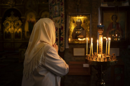 Без этого поститься смысла нет: священник рассказал, от каких двух вещей россиянам нужно отказаться в Великий пост