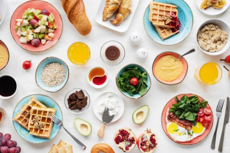 При диабете 2-го типа — первое блюдо натощак: врач назвал лучший завтрак против скачков сахара — это нужно съесть первым