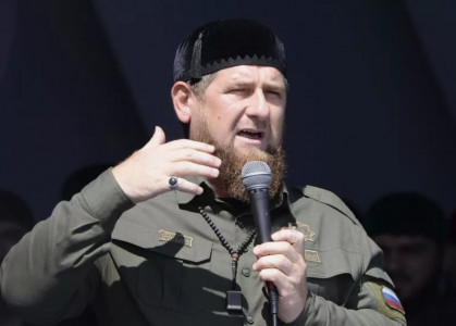 «Приведем в сознание»: глава Чечни Кадыров назвал способ «вылечить» потерявшего рассудок Зеленского — понадобится яма и диета
