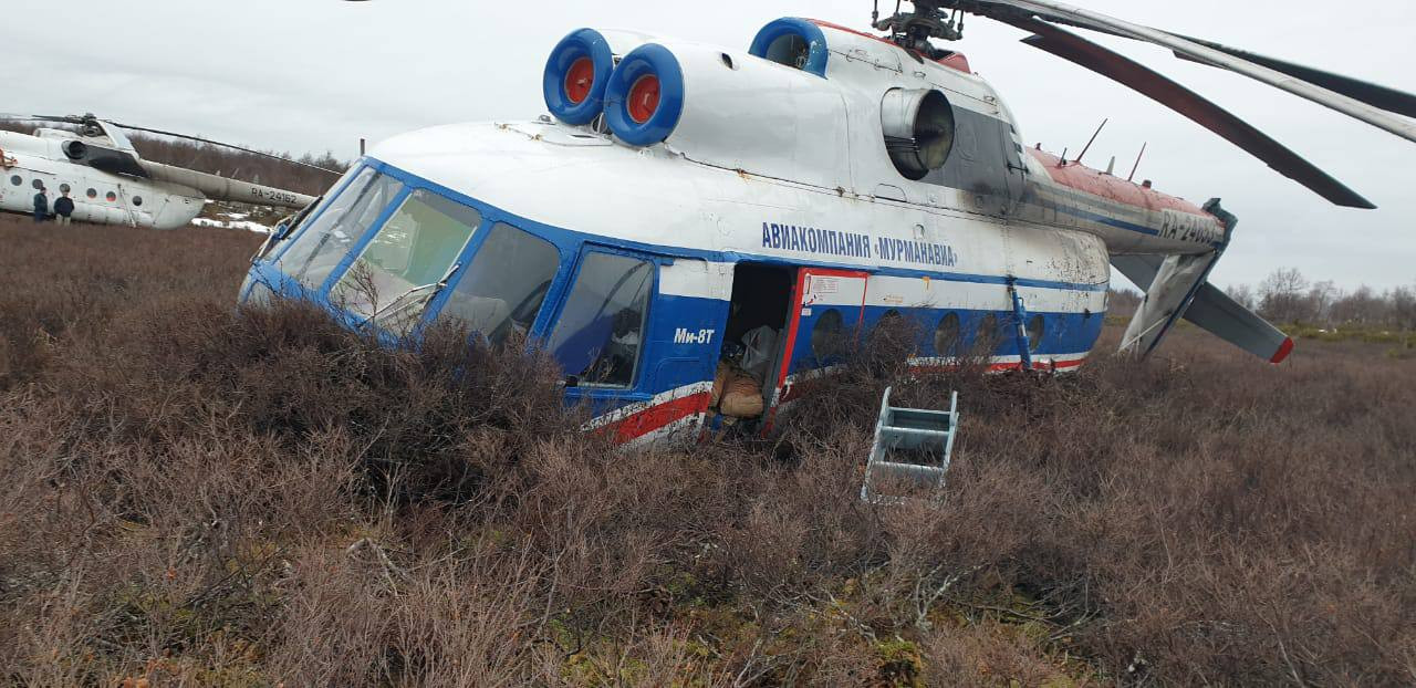 В Росавиации назвали причину жесткой посадки вертолета Ми-8 под Мурманском  и показали страшные кадры - новости Хибины.ru / Новости за май 2024