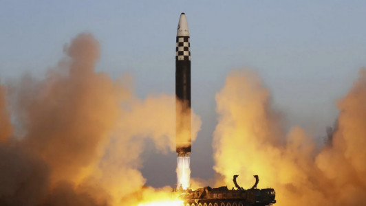 Игра мускулами: США проведут запуск двух межконтинентальных баллистических ракет Minuteman III — что хотят показать Путину
