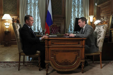 Дмитрий Медведев поддержал создание в Заполярье Арктического научно-технологического кластера