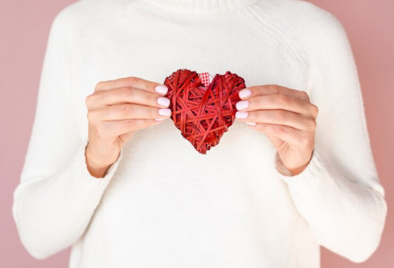 Сердце в мощных доспехах: названа ягода, которая укрепит главный орган — ценный совет кардиолога