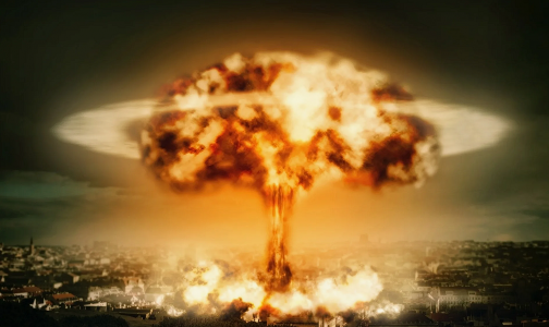 Марков: На ПМЭФ дали Западу четкий сигнал — «ядерный» выбор модератора сессии как изящное предупреждение