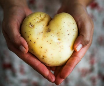 Снизите вес и резистентность к инсулину: врач рассказал, как приготовить мегаполезный картофель — результат передовых исследований