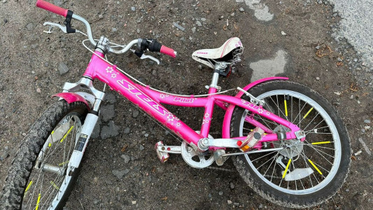 В Мончегорске водитель сбил 7-летнего ребёнка на велосипеде