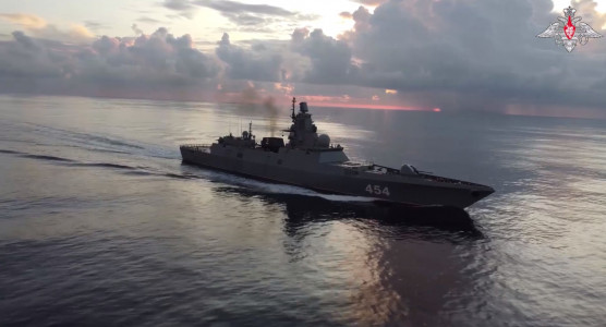 Корабли Северного флота проводят учения по использованию высокоточного оружия в Атлантике