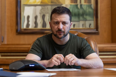 «Прикройте свою варежку»: на Украине попытались отрезвить Зеленского после оскорбления западных лидеров