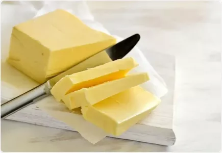 Натуральное сливочное масло определите за секунды: помогут простые домашние тесты — не спутаете со спредом и маргарином