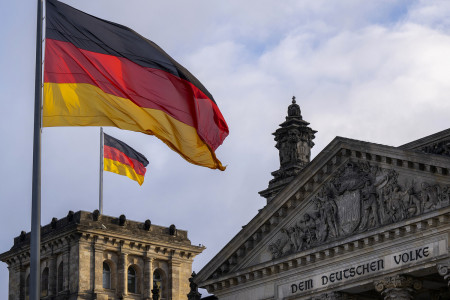 ​Осси" против «весси»: даже спустя 30 лет Германия по-прежнему расколота на ГДР и ФРГ — стена и ныне там