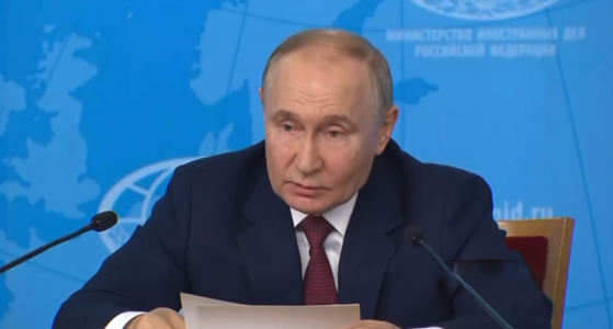 «Мы предлагаем не заморозку конфликта, а полное его окончание»: Путин назвал условия, на которых СВО будет завершена в кратчайшие сроки