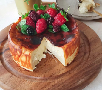 Трендовый десерт: сожгите его и получится шедевр — рецепт знаменитого повара