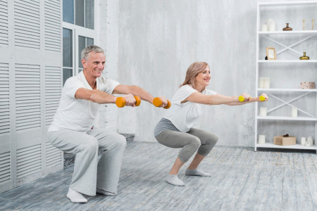 Ни отеков, ни боли — эти упражнения помогут сохранить силу ног в пожилом возрасте: достаточно трех раз в неделю