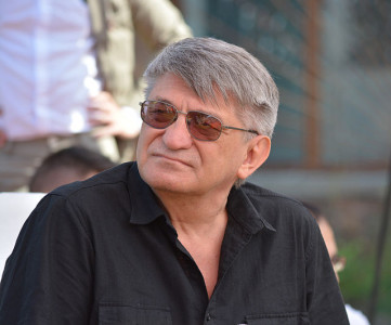 Российскому режиссёру Александру Сокурову предложили жить и творить в Армении