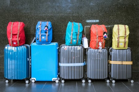 После перелета чемодан получите первым: раскрыты 3 малоизвестные хитрости бывалых путешественников — больше никакого долгого ожидания