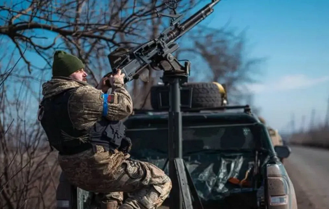 «Не лучшая ситуация»: Войска покинули стратегически важные позиции возле Торецка в ДНР — есть потери