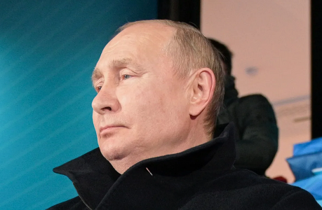 «Мог бы поставить будильник»: Путин не следил ночью за дебатами Трампа и Байдена — от оценок в Кремле отказались