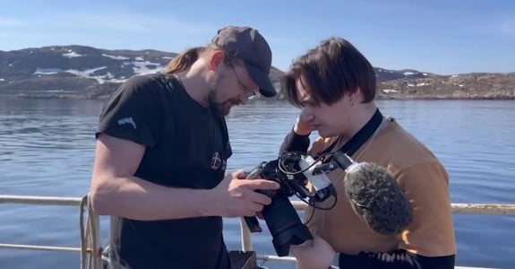 «Суровые съёмки на Севере»: московский режиссер пытается раскрыть тайну «поморского характера»