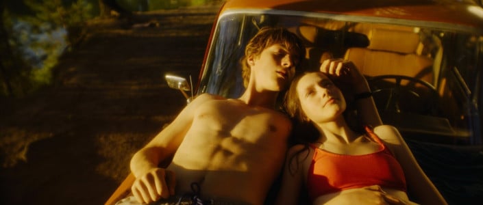 В сети появился трейлер фильма о любви в 90-е «Подростки. Первая любовь» с Никитой Кологривым