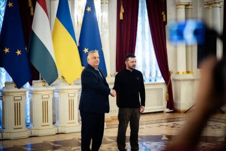 «Кремлевская консерва»: Центральное СМИ Украины оскорбило Орбана прямо во время его визита в Киев