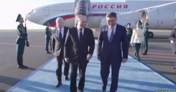 Бодрячок: Путин прилетел в Астану на саммит ШОС и поразил всех своей формой и настроением