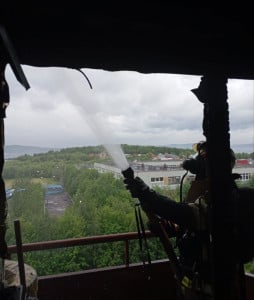 Пожар тушили девять человек — стали известны подробности ЧП в Мурманске на улице Сафонова