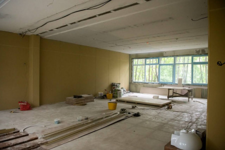 В школе № 41 в Мурманске отремонтируют библиотеку