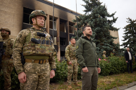 «Нужно больше жести»: В Раде заявили о том, что Киев уже ищет еще большего «мясника», чем Сырский