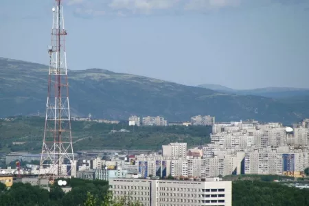 Из-за покраски телевизионной башни в Мурманске не будут работать радио и телевидение